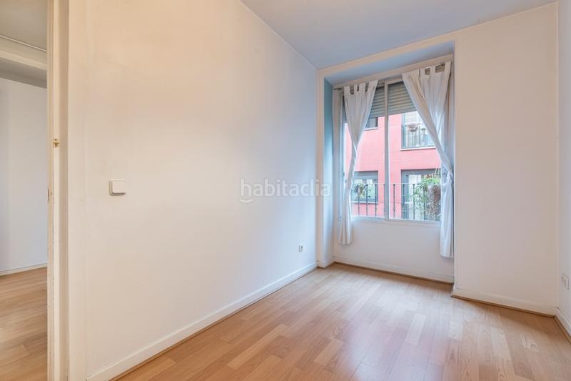 Foto f64b1332-40a6-455c-a16c-45e4474a1e1e. Etagenwohnung mit heizung in Embajadores-Lavapiés Madrid