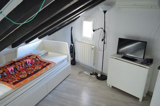 Etagenwohnung in Calle de Concepción Jerónima