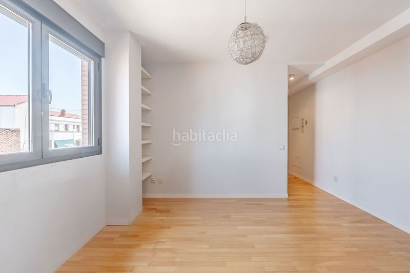 Foto 56141300-5556-43c5-8adb-d7ca82d38b48. Piso en Comillas Madrid