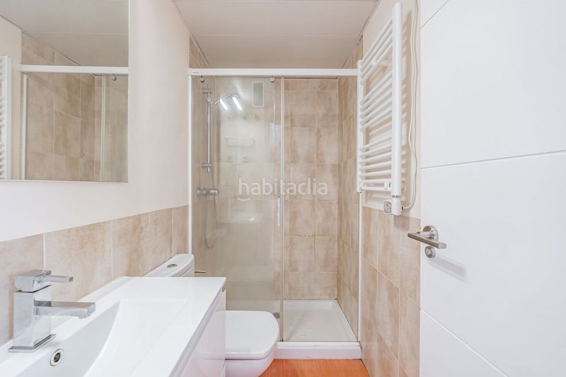 Foto 72a96441-4771-40d4-a6fb-197c6a6482c6. Piso en Comillas Madrid