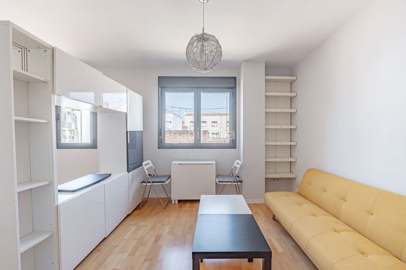 Foto c0e2eb86-9663-43d7-8d59-b4fb01532c07. Piso en Comillas Madrid