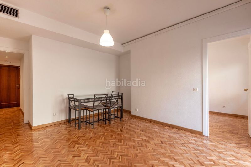 Foto fac0f220-a288-4c7f-b14e-c44ee307e040. Pis a Embajadores-Lavapiés Madrid