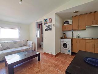 Alquiler Piso en Palacio. Deapi alquila apartamento junto a la calle mayor.se trata de una