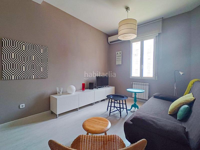 Foto d992d973-d208-45fd-bced-eb4b55ed9d91. Alquiler apartamento deapi alquila apartamento en Goya.se trata de un apartamento ubicado en una tercera planta de un edificio con ascensor.la vivienda en Madrid