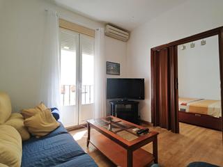 Miete Etagenwohnung in Universidad-Malasaña. Deapi alquila piso de dos habitaciones en conde duque. se encuen