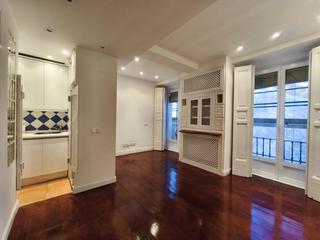 Location Appartement à Palacio. Deapi alquila apartamento en palacio.se trata de un apartamento