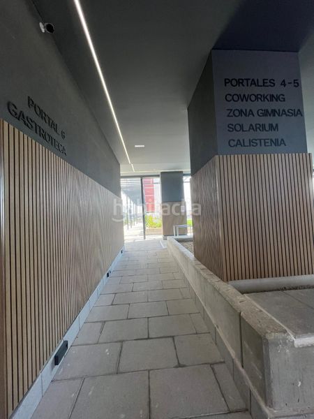 Foto c10c6380-a806-426d-a982-67cec38ae3a3. Pis amb calefacció aparcament piscina a Los Berrocales Madrid
