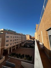 �tic en Calle de berna 2. Se vende �tico de 3 dormitorios
