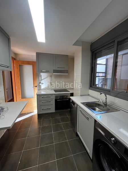 Foto af6dec46-9085-426d-b491-6400683ab3c3. Àtic a calle de berna 2 a Centro Arganda del Rey