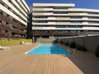 Dachwohnung  Calle calle pare claret. Atico con vistas espectaculares con zona comunitaria con piscina