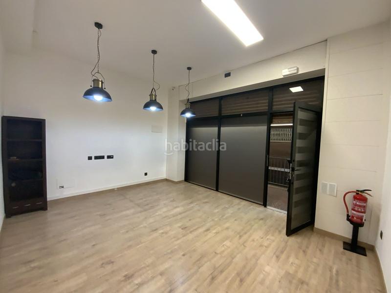 Foto 041497c2-5b36-48bb-a399-658c1f20b7bb. Lloguer local comercial a Centre Masnou (El)