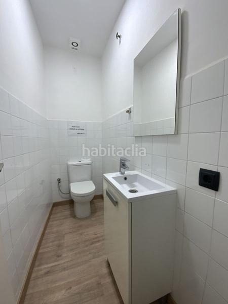 Foto eaafede1-bb36-40ff-bcd2-677eb1940620. Lloguer local comercial a Centre Masnou (El)