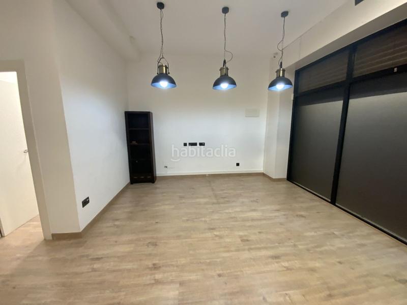 Foto 4803afc4-6a41-4fb8-bb61-e3d829e6661d. Location local commercial dans Centre Masnou (El)