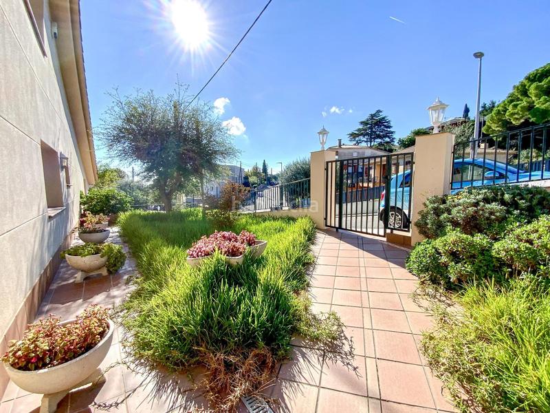 Foto 30d73e47-7dec-4ac3-b0de-294db46d2baf. Chalet mit heizung parking in Teià