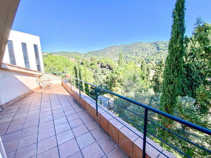 Foto 4e317847-061a-42f6-becb-07614c5dfe91. Chalet mit heizung parking in Teià