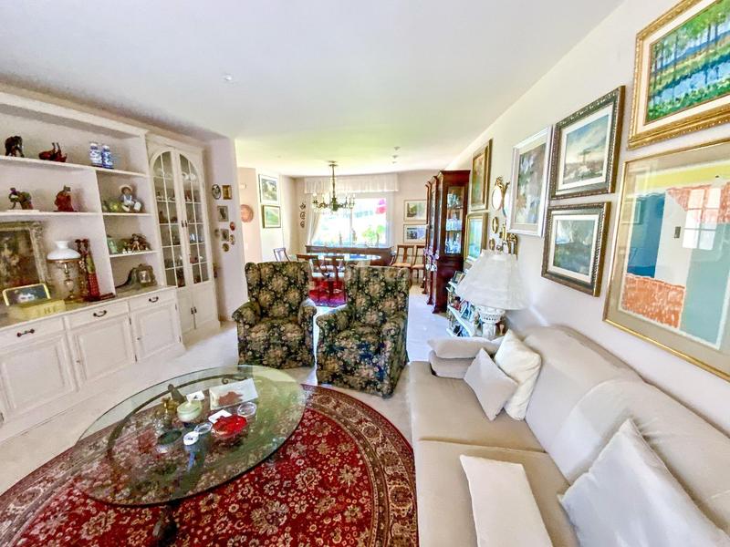 Foto 503bbf10-4ae4-4610-80e9-e164772ed676. Chalet mit heizung parking in Teià