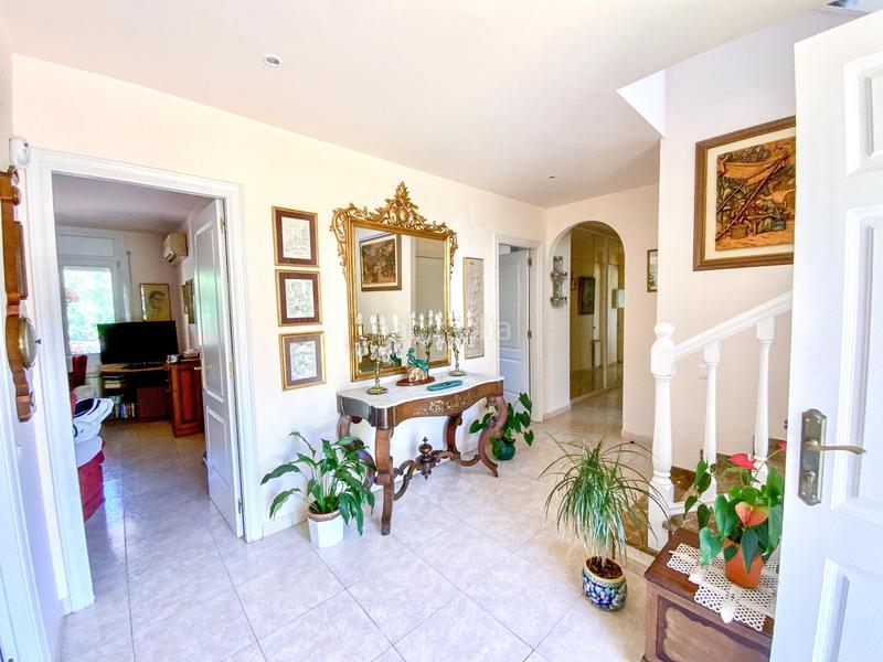 Foto b443c61d-406b-4030-ad86-139a3db691b6. Chalet mit heizung parking in Teià