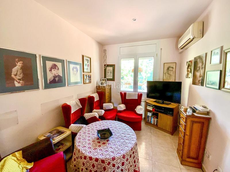 Foto f2d2a9b7-1636-4b22-900f-f08fe0e2c038. Chalet mit heizung parking in Teià