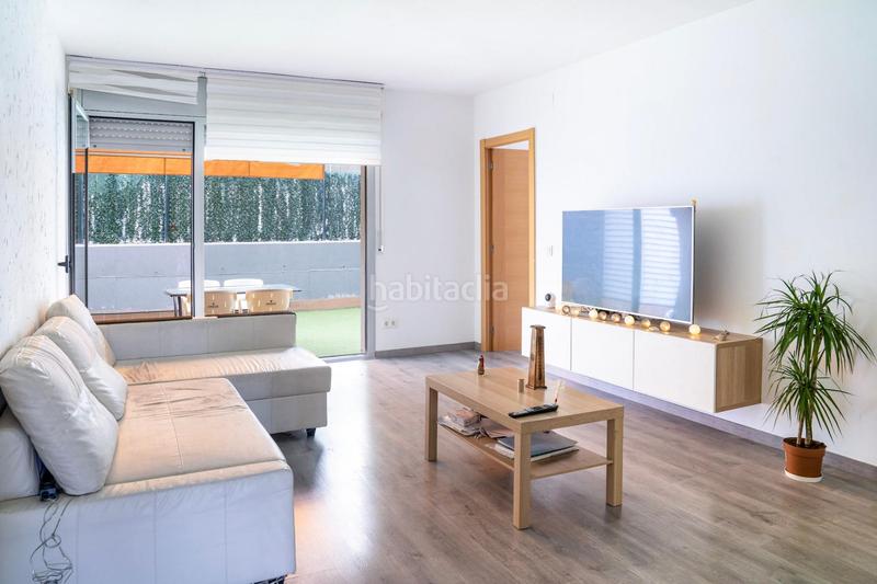 Foto a19b4eb4-20fc-43ae-9ae7-a442bc281ea1. Piano terra con riscaldamento parcheggio in Montgat