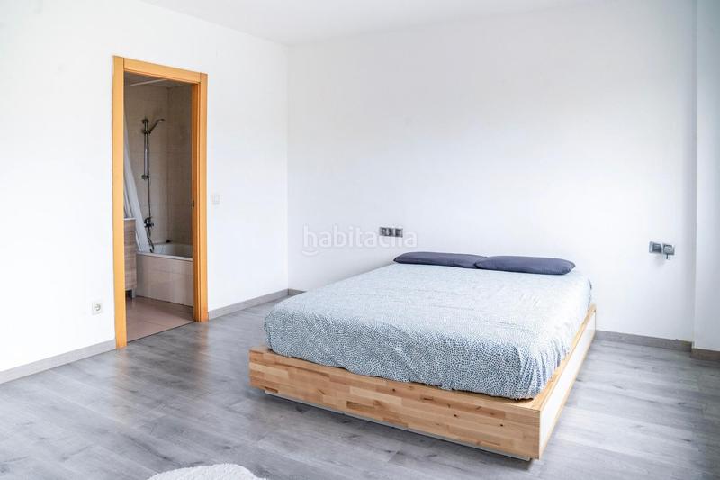 Foto fdd5e67f-a333-40c3-89c1-9d01449ad071. Piano terra con riscaldamento parcheggio in Montgat