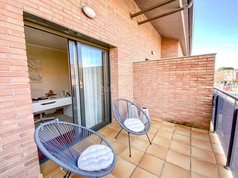 Foto e0ca1111-3251-4932-a428-d13c79ad8830. Casa adossada amb calefacció aparcament piscina a Masnou (El)