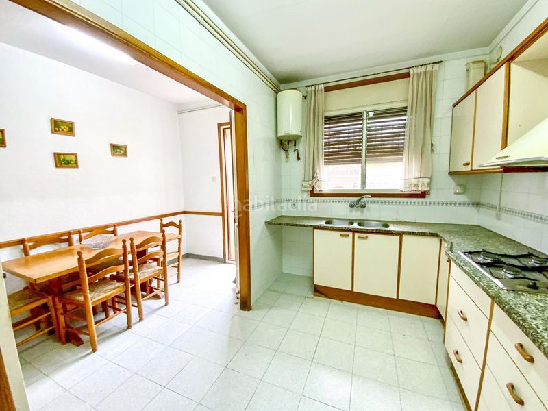 Foto 4297114f-f4b4-444f-9258-77bbef595b86. Casa aparellada a Ocata Masnou (El)