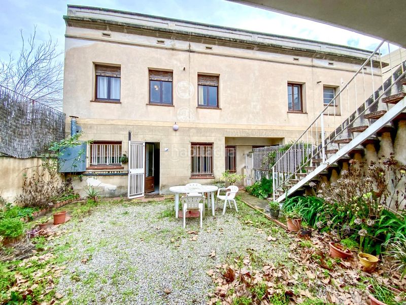Foto d75f7e82-34ae-44a6-9d3c-9c9814d9da3d. Casa aparellada a Ocata Masnou (El)