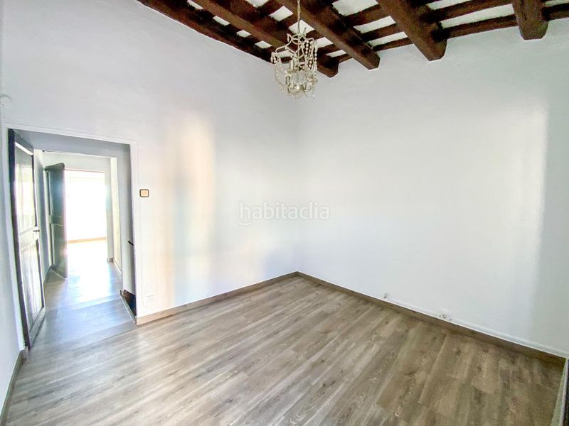 Foto 3d453aa8-094f-4214-85f5-5a3ade9b3369. Casa amb calefacció a Centre Masnou (El)