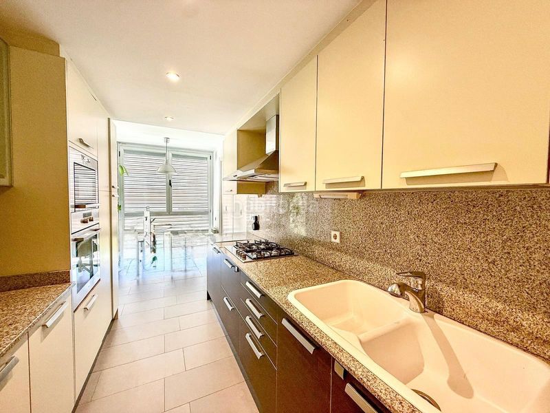 Foto a1881ba5-6df1-46c9-aed7-f3f8a41a7883. Pis amb aparcament piscina a Alella