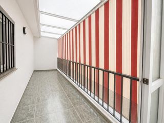 Lloguer Pis  Major. Piso 4 habitaciones y 2 baños con terraza espacio, luz y comodid