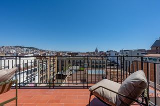Pis  Passeig gracia. Residencia señorial con vistas panorámicas en passeig de gràcia
