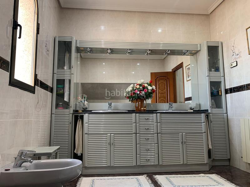Foto aeda4615-e859-4612-b3a2-4b3900e30d31. Chalet mit parking pool in nuevo Aranjuez-ciudad de las artes Aranjuez