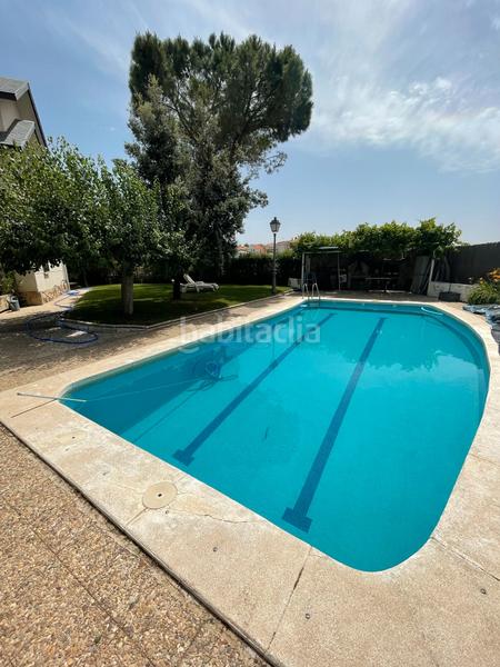Foto de4cf0d7-8abf-48c5-93a4-44abc6608de6. Chalet mit parking pool in nuevo Aranjuez-ciudad de las artes Aranjuez