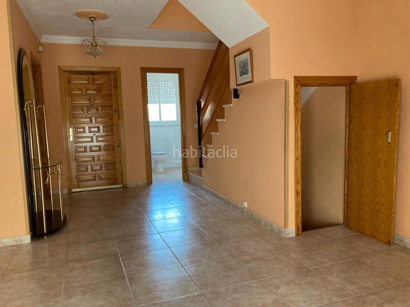 Foto 67dff667-eba9-4f7f-acbd-2a00f3486a3a. Casa adossada amb aparcament a Ontígola