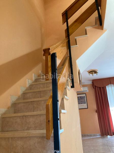 Foto 6c081edf-7147-4f57-8648-3dfc6be5da8e. Casa adossada amb aparcament a Ontígola