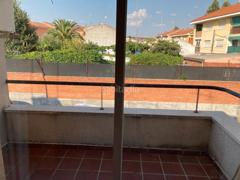 Foto a5f9fed6-4a0d-4765-a322-2aeafdb742f5. Casa adossada amb aparcament a Ontígola