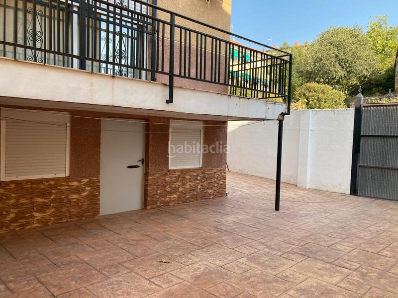 Foto cc3ec625-0301-4de5-ab9b-a98b3420d3a6. Casa adossada amb aparcament a Ontígola