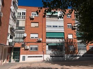 Flat  Calle de jesús. Piso en nuevo aranjuez
