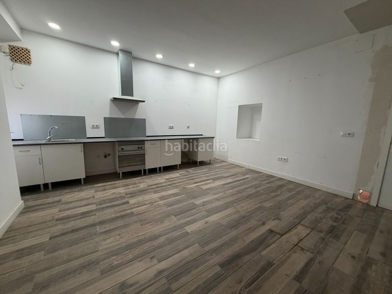 Foto 026a8648-6f70-4dc0-b92e-454ccb2e591d. Casa amb calefacció a Centro Aranjuez