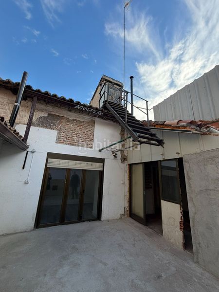 Foto 7d042ba8-3c59-4fc7-9469-2aff94bd3aa5. Casa amb calefacció a Centro Aranjuez