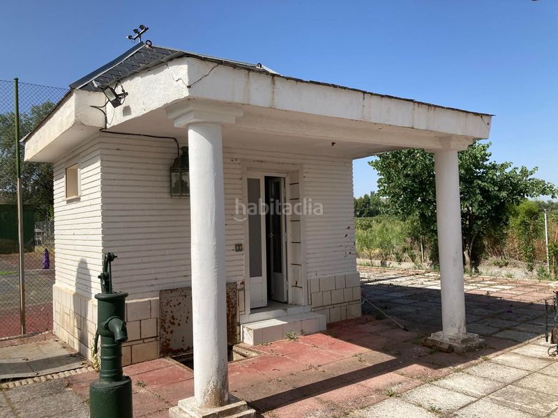 Foto cb40dc6e-b60e-4c43-9ce9-6805dfcb493d. Casa amb piscina a Foso-Moreras Aranjuez