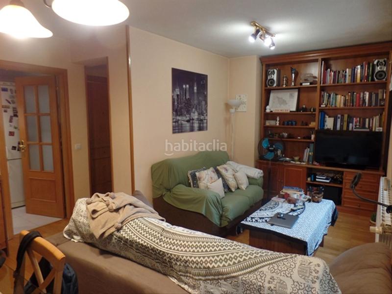 Foto 9bec4f5b-be6a-41be-8745-19c65e478ba4. Appartement avec chauffage dans Valdeacederas Madrid