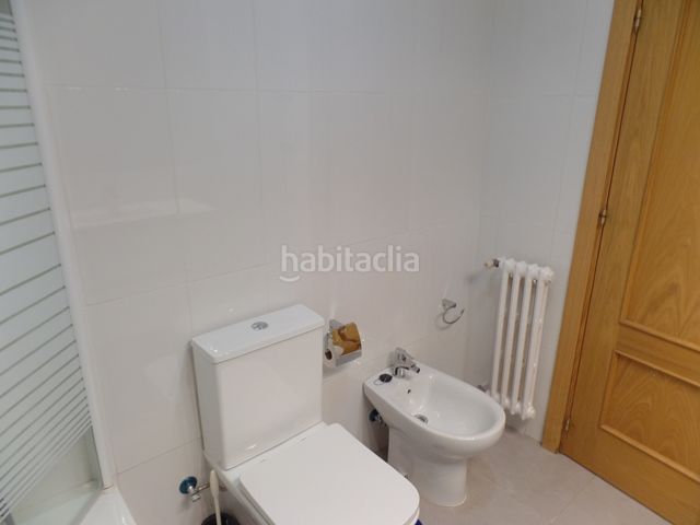 Foto f981264c-3b63-4b60-9b37-9e2e59bd4a59. Lloguer pis amb calefacció a Vallehermoso Madrid