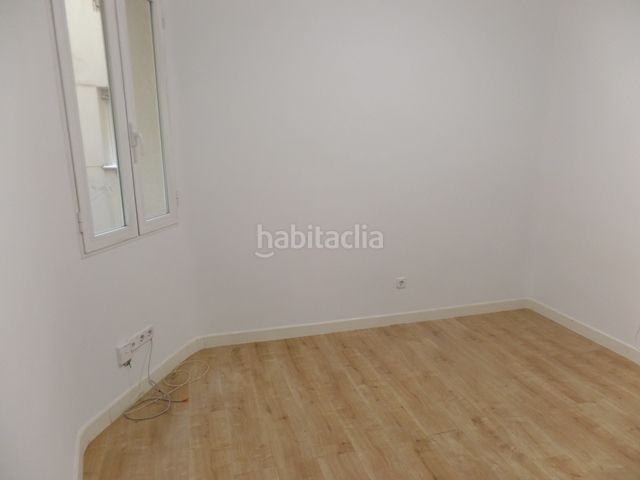 Foto d95582b6-4e8f-48c3-a4d6-b1f0bb8b061f. Pis amb calefacció a Bellas Vistas Madrid