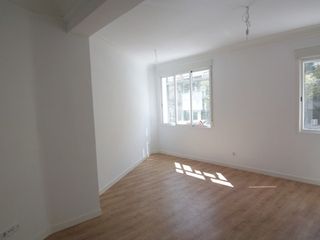Flat in Avenida del Doctor Federico Rubio y Galí