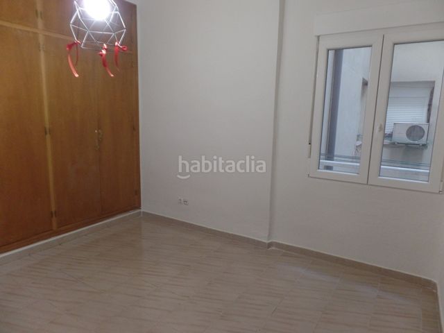 Foto 8f638ba7-8b70-4758-9638-beafb8dd6127. Rent flat with heating in Vallehermoso Madrid