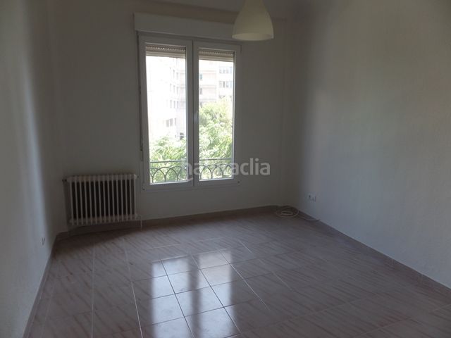 Foto cad9b92c-395b-4a9b-876a-be01399ee322. Rent flat with heating in Vallehermoso Madrid
