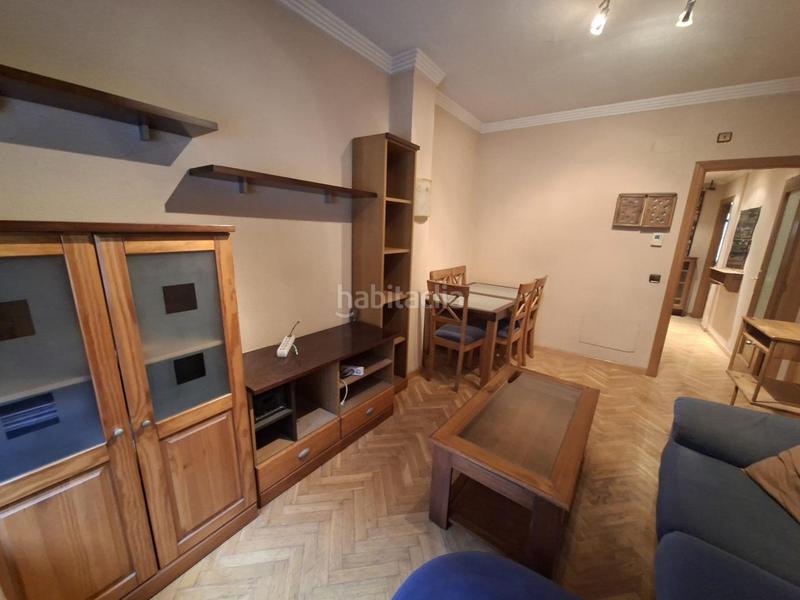 Foto d39f104b-6a12-499e-8a1b-e9aef14af5d6. Ground floor with heating in San Diego Madrid