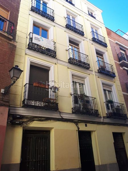 Foto 94feab27-ef85-4772-af14-bfe7ca9829b7. Piso en Embajadores-Lavapiés Madrid