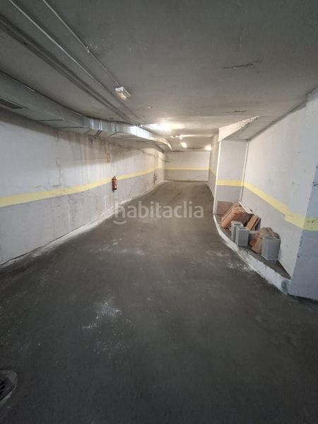 Foto 1cc5ba0d-477d-4d4d-9cc9-522eb45f299f. Posto auto in Numancia Madrid